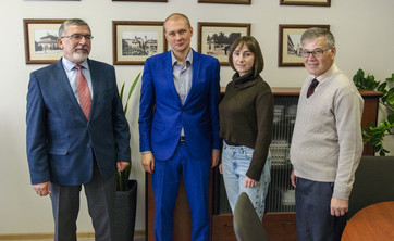Goście z Ukrainy i Uzbekistanu na Wydziale Zarządzania