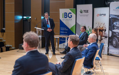 Uczestnicy konferencji podczas panelu