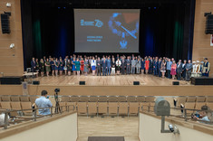 Odznaczeni na zbiorowym zdjęciu