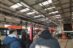 Zajęcia praktyczne studentów logistyki na terenie zajezdni MPK w Rzeszowie,