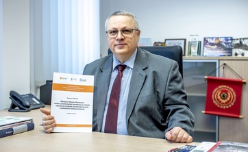 Eugeniusz Moczuk o przemocy psychicznej, narkotykach i uzależnieniu od Internetu