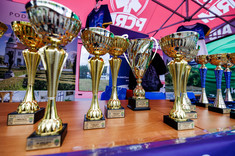 Puchary indywidualne i dla wydziału, fot. Agnieszka Koterba