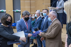 Wręczenie prof. G. Zamoyskiemu nagrody za monografię, fot. A. Surowiec