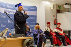 Graduacja absolwentów studiów podyplomowych MBA, 