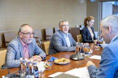 Galeria: Od lewej: prof. M. Orkisz, prof. PRz Stanisław Gędek, prof. PRz B. Zatwarnicka-Madura.