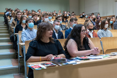 czas na zapoznanie się z władzami i kolegami z roku