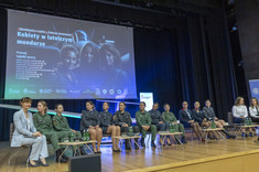 Relacja z wydarzenia “Kobiety w lotniczym mundurze”,