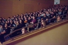 Stand-up z okazji Dni Wydziału Zarządzania / fot. A. Surowiec