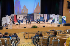  Galeria: Dyskusja panelowa fot. A. Surowiec.