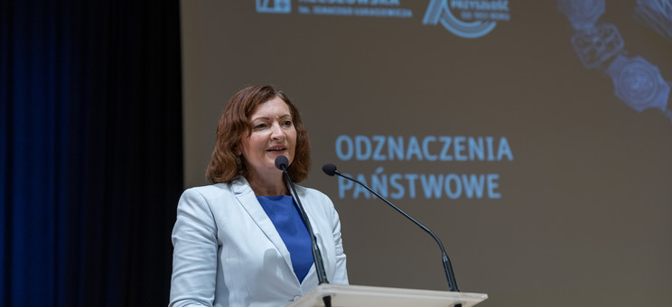 Przemawia Wojewoda Podkarpacki - Ewa Leniart