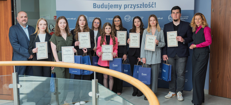 Wręczenie nagród laureatom XIV Konkursu Wiedzy Finansowo–Bankowej,