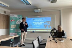 XV Ogólnopolska Konferencja Naukowa „Logistyka oczami studentów” pt. “Przyszłość branży logistycznej”,