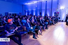 Od nauki do biznesu: Politechnika Rzeszowska i lotniska napędzają region,