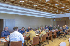 Spotkanie władz uczelni i wydziału z przedstawicielami służb mundurowych