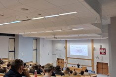 Kulisy pracy social media managera – relacja ze spotkania z absolwentką WZ PRz,