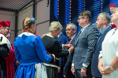 Medal Komisji Edukacji Narodowej odbiera dr Fryderyk Czekaj, fot. A. Surowiec.