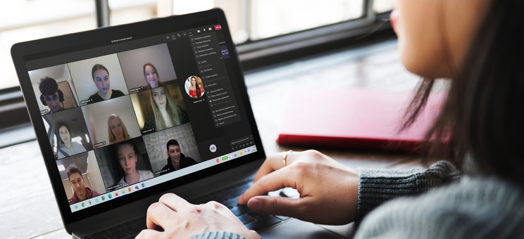 Uczestnicy konkursu (zrzut ekranu).