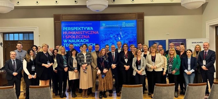 Międzynarodowa Konferencja Naukowa „Perspektywa Humanistyczna i Społeczna w Naukach Technicznych – HuSNaT”,