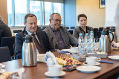 Pracownicy WZ i członkowie Rady Biznesu, fot. A. Surowiec