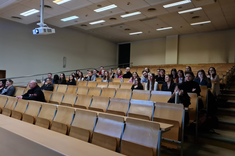 Prezentacja projektów promocyjnych dla różnych jednostek PRz przygotowanych przez studentów WZ,