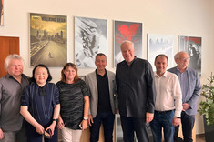 Spotkanie u prorektora ds. studenckich prof. dr. hab. Grzegorza Ostasza. Pierwszy od lewej Profesor Alexander Lavrov, druga od lewej prof. dr Liping Chen, trzeci od prawej strony prof. Rüdiger Grascht 