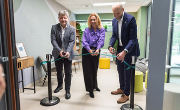 Uroczyste otwarcie strefy relaksu dla studentów Wydziału Zarządzania,