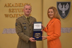 płk. prof. T. Jałowiec, prof. PRz. B. Zatwarnicka-Madura,