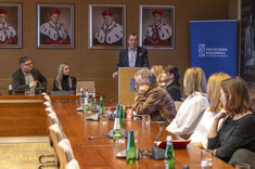  prof. dr hab. Grzegorz Ostasz, prorektor ds. studenckich,