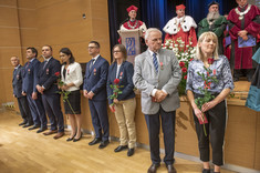 Odznaczeni Medalem KEN - trzecia od prawej dr hab. inż. Sylwia Dziedzic, prof. PRz, czwarty dr inż. Paweł Dobrzański, fot. B. Motyka