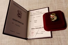 Dr inż. Artur Stec w gronie wyróżnionych najwyższymi odznaczeniami ZNP,