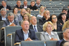 Pracownicy Wydziału Zarządzania podczas spotkania, fot. W. Mazur