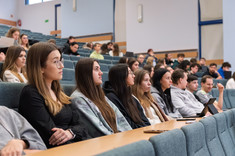 Wykłady o cyberbezpieczeństwie finansowym w ramach Programu NZB,