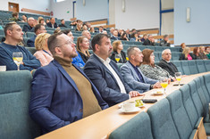 Spotkanie władz Wydziału Zarządzania PRz z pracownikami,