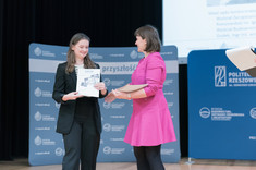 Rozstrzygnięcie konkursu na zaprojektowanie przestrzeni wejściowej budynku Arcus,