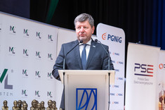 Prof. Piotr Koszelnik, Rektor Politechniki Rzeszowskiej, otwiera konferencję, fot. A. Surowiec