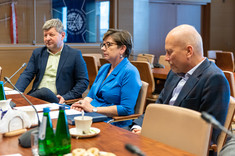 Prof. dr hab. inż. P. Koszelnik; dr hab. I. Włoch, prof. PRz;  prof. dr hab. inż. J. Sęp;