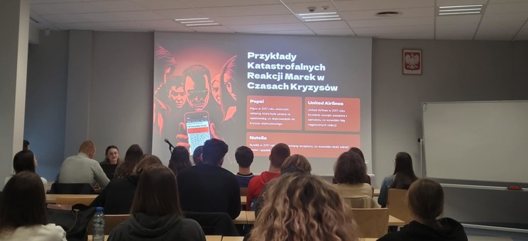 VII Uczelniana Konferencja Naukowa „Marketing Box”,