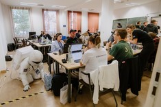 Hackathon SPACESHIELD Hack z udziałem studentów z Koło Naukowego „Eskadra”,
