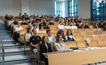 Nowi studenci oficjalnie dołączyli do społeczności Wydziału Zarządzania,
