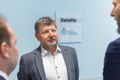 Uroczyste otwarcie strefy relaksu dla studentów Wydziału Zarządzania,