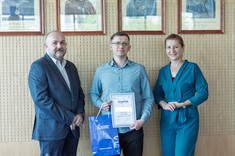 Wręczenie nagród laureatom XIII Konkursu Wiedzy Finansowo–Bankowej,