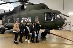 Studenci w 8. Bazie Lotnictwa Transportowego, 3. Grupie Poszukiwawczo-Ratowniczej oraz Muzeum Lotnictwa Polskiego w Krakowie,