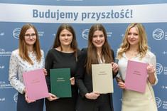 Egzamin dyplomowy na kierunku logistyka,