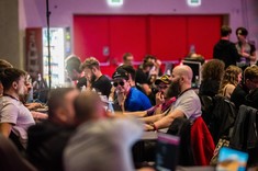 Student Wydziału Zarządzania finalistą największego stacjonarnego hackathonu w Europie – HackYeah