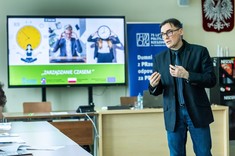 Studenci Politechniki Rzeszowskiej, w tym Wydziału Zarządzania, rozpoczęli udział w mikrokursach,