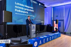 Od nauki do biznesu: Politechnika Rzeszowska i lotniska napędzają region,