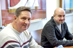 Od lewej na zdjęciu: dr inż. Yurii Seliutin, dr inż. Yurii Grytsuk,