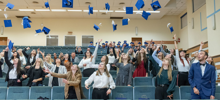 Graduacja 2023 na Wydziale Zarządzania,