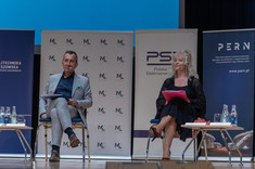 Uczestnicy konferencji podczas panelu dyskusyjnego, fot. A. Surowiec