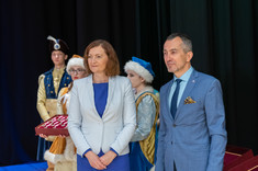 Wojewoda Podkarpacki Ewa Leniart, a obok Niej Prorektor PRz prof. Grzgorz Ostasz